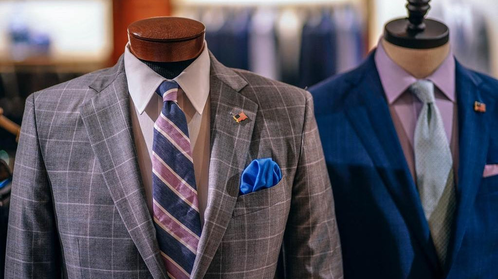 How To Tailor A Men's Suit
