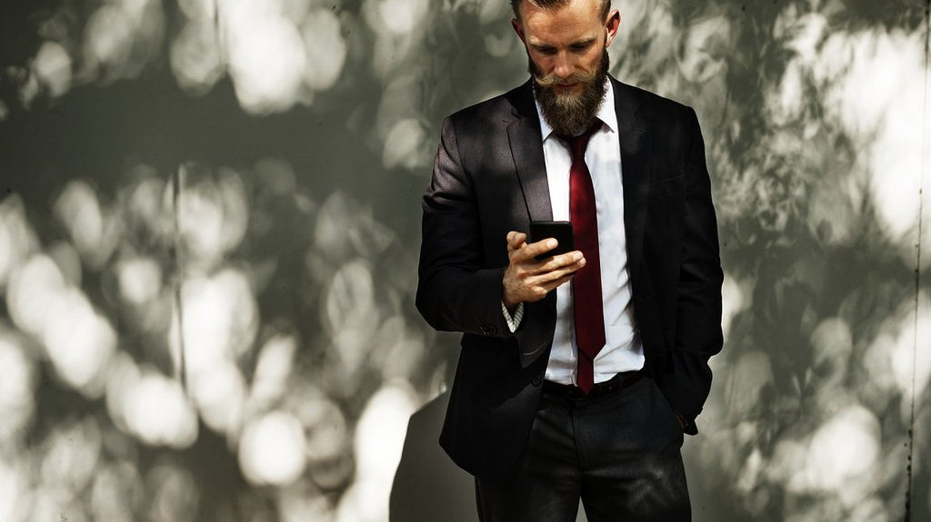 How to Keep a Dress Shirt Tucked In