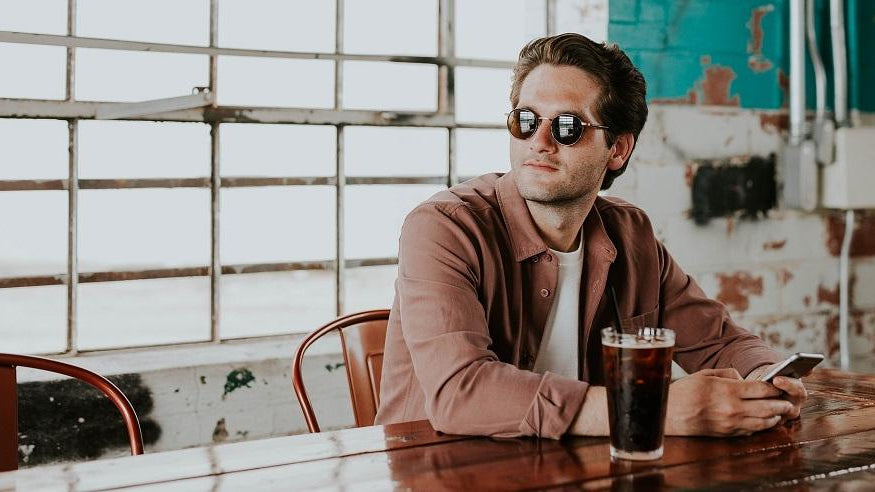 A Guide to Dressing Sharp For Men