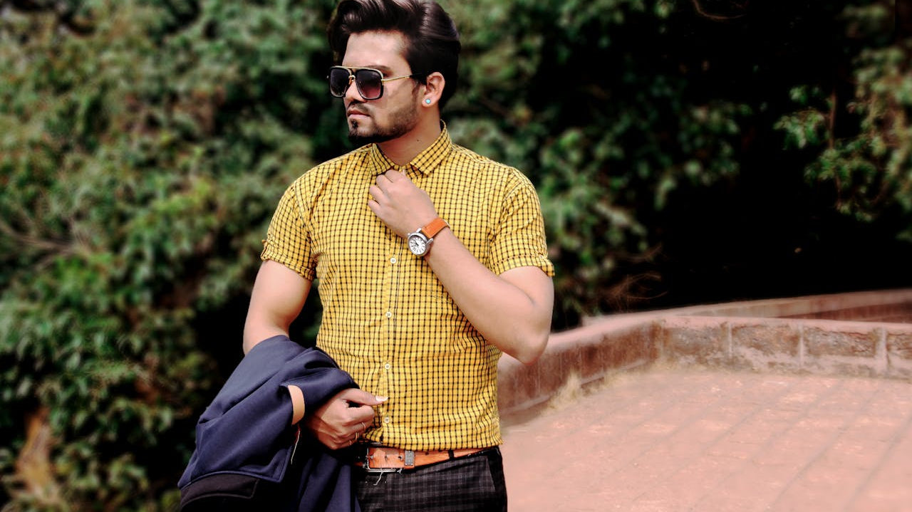 Wearing Bold Colors for Summer