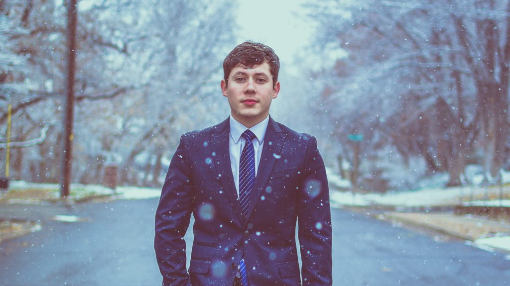 Use Winter Colors to Your Advantage