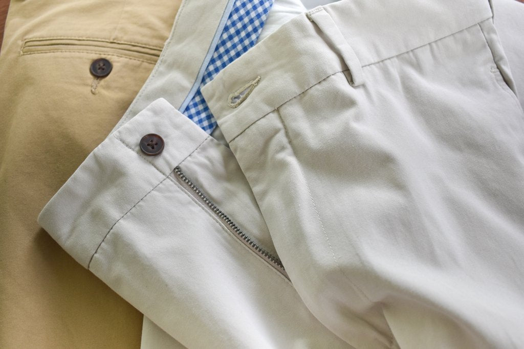 How to Wear White Pants in Style