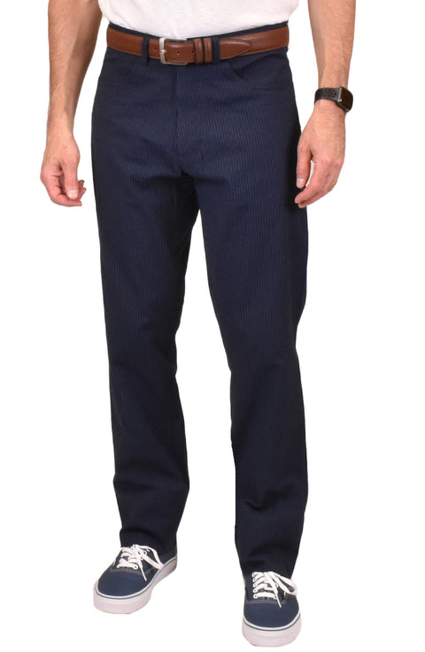 Stretch Seersucker Flat Front, Modern Fit <br> Regular Rise